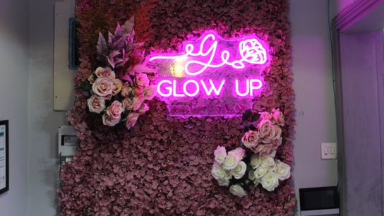 The Glow Up Lounge