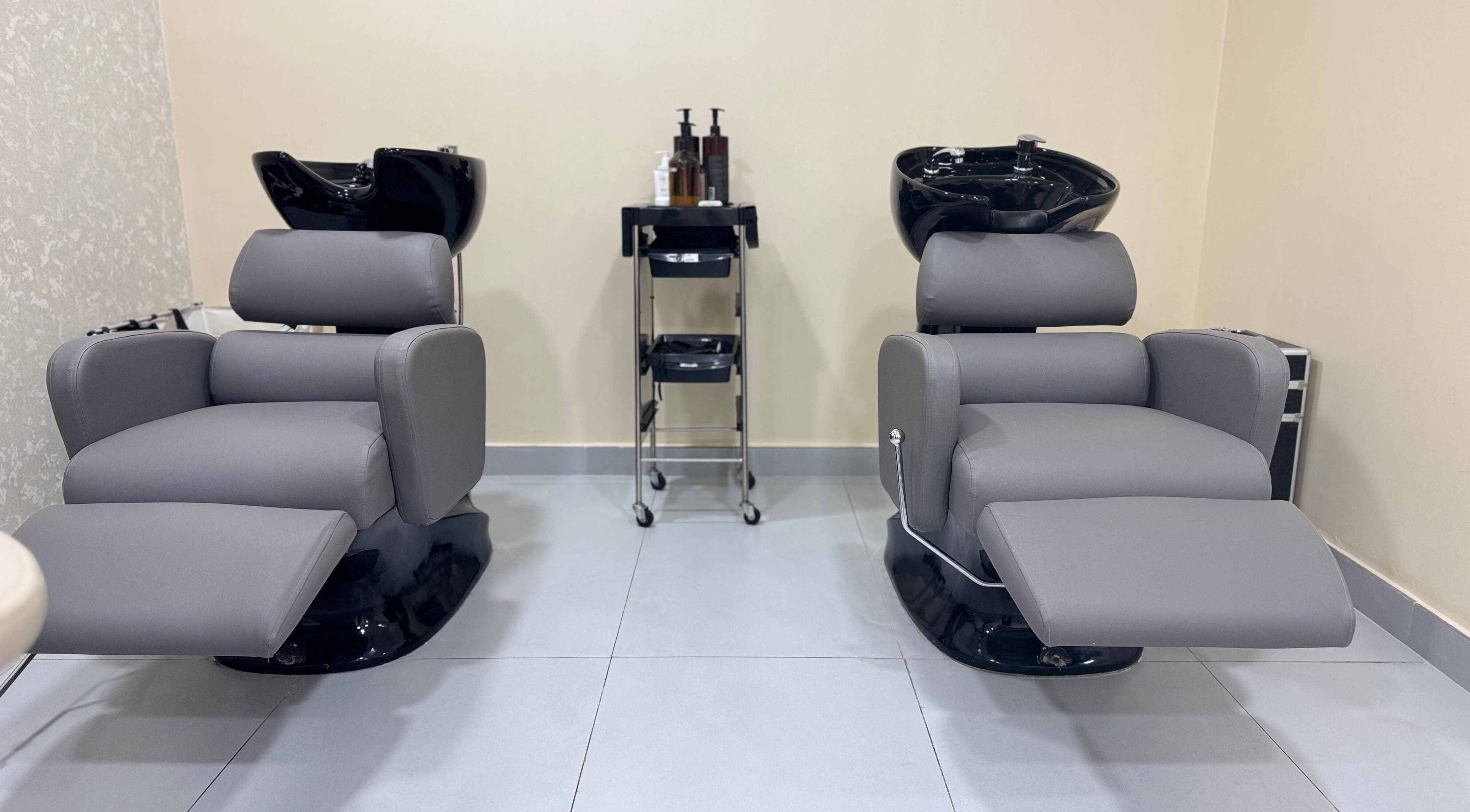 Luxurious wash stations at Moora Beauty Salon, Dubai, Dubai, AE, offering premium hair care services.