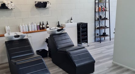 Whitianga Hair Co – obraz 3