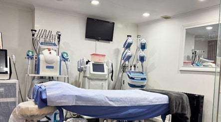 Modern treatment room at Shape Zone London, London, England, GB, with advanced wellness machines.
