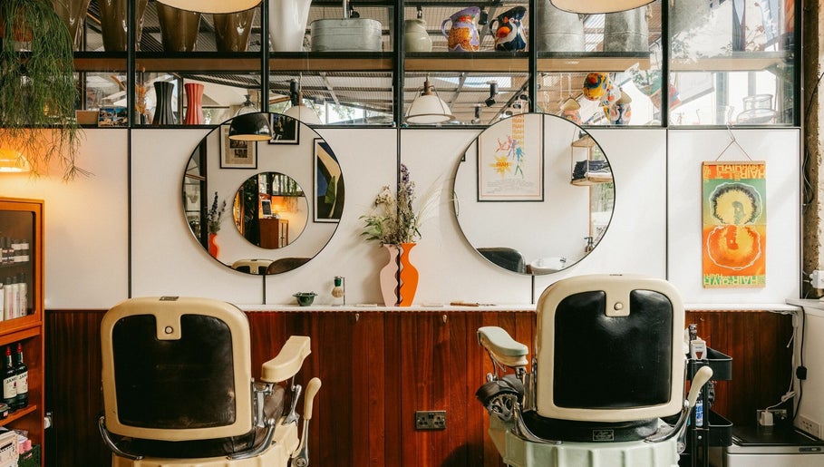 Well Groomed Barber - Mare Street изображение 1