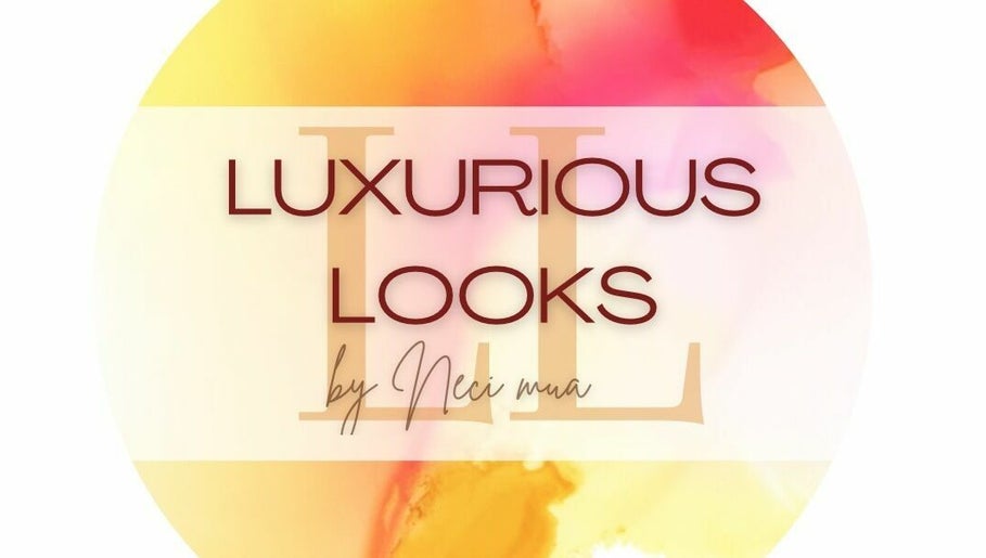 Luxurious Looks Makeup Studio, bilde 1
