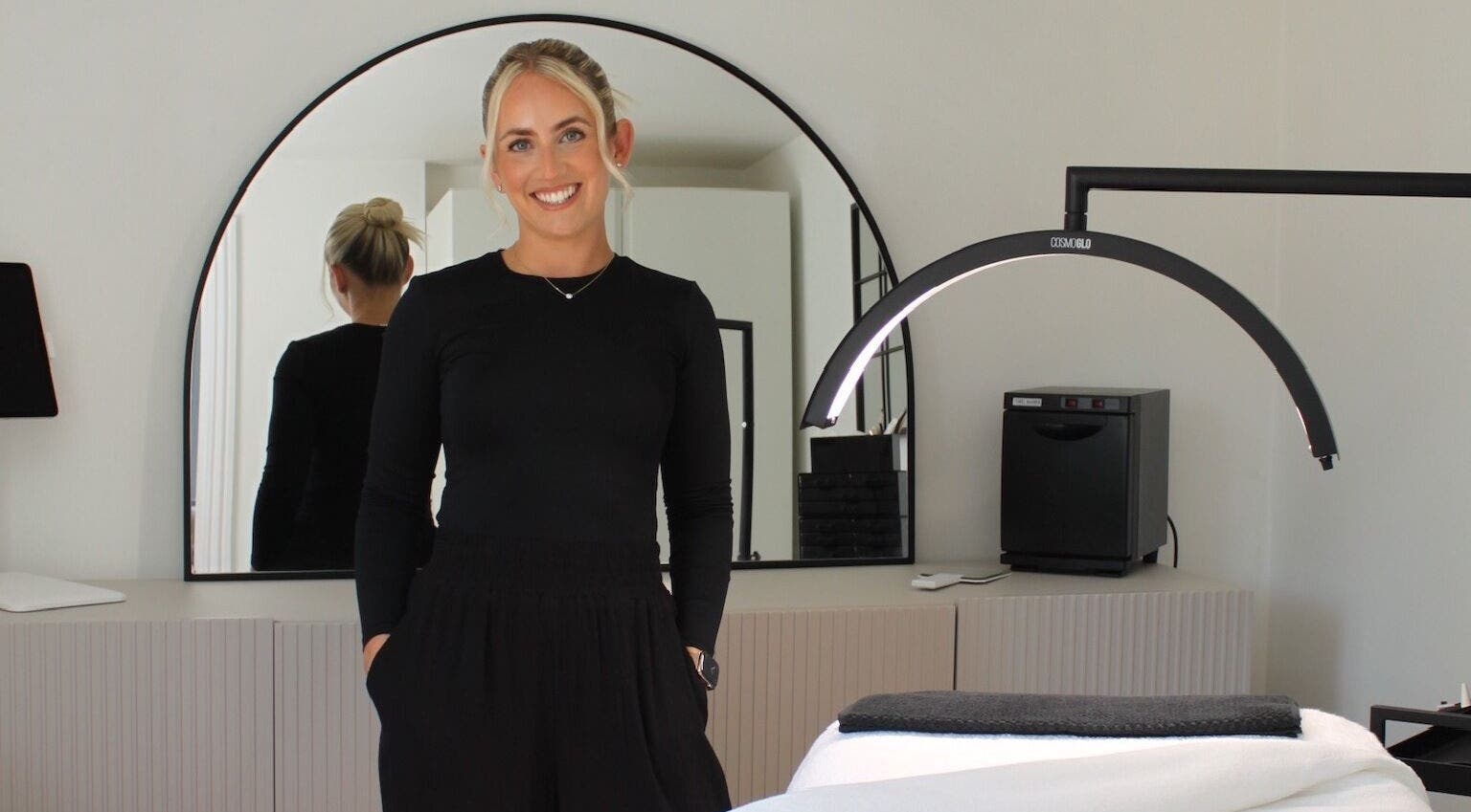 Just Do Fab salon in Brighton And Hove, England, GB with smiling staff and modern decor.