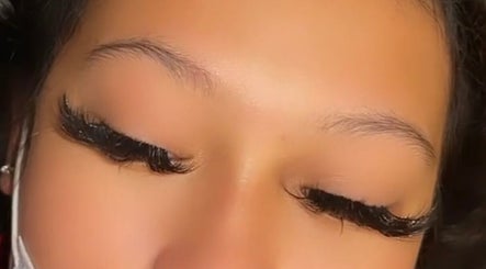 Kee's Beautique image 2
