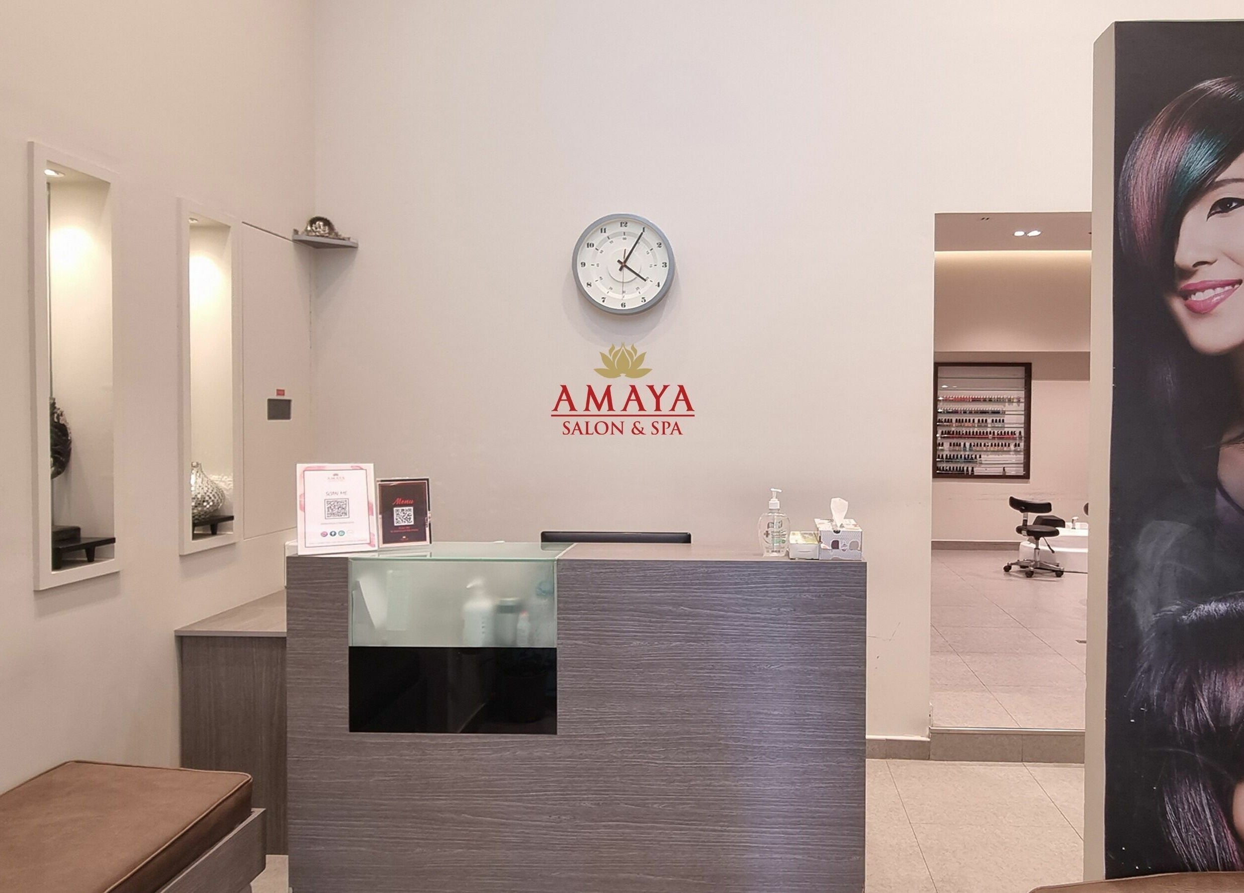 Reception at Amaya Salon and Spa in Dubai, AE, featuring modern decor and welcoming ambiance.