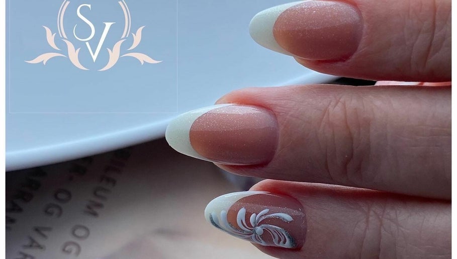 Simona’s Nail og PMU Artist House image 1
