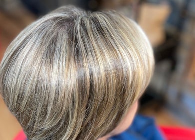 Stylish blonde hair at Elite Luster by Mandie, San Antonio, Texas, US, showcasing expert craftsmanship.