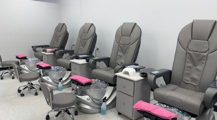 The Nail Designers