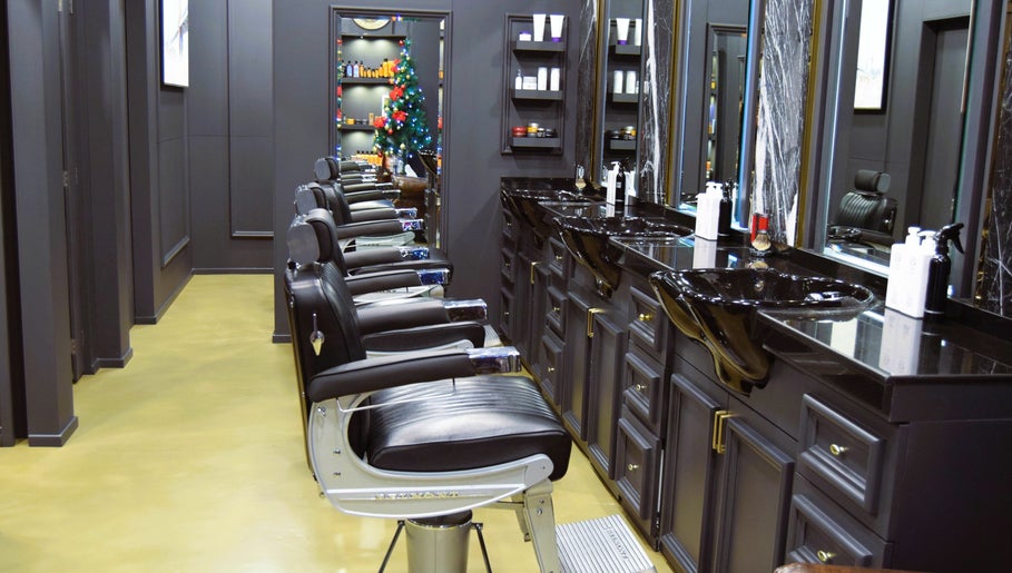 hình ảnh 1 của UB Grooming Salon Ltd. DIFC