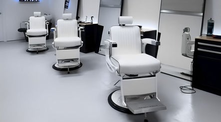 Merge Barbers obrázek 2