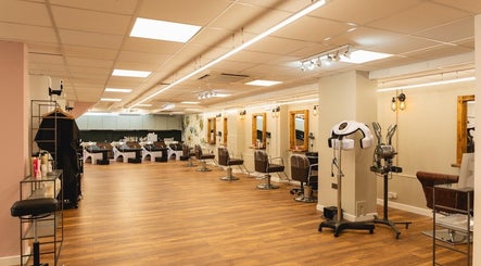 Martinandko Hair Salon