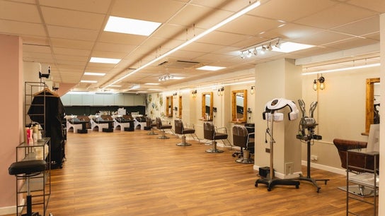 Martinandko Hair Salon