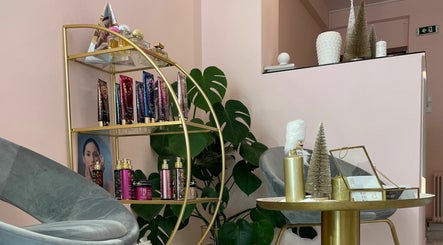 Εικόνα Chic & Beauty Studio 2
