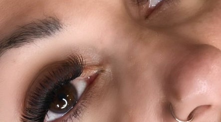 Lito Beauty Bar image 3