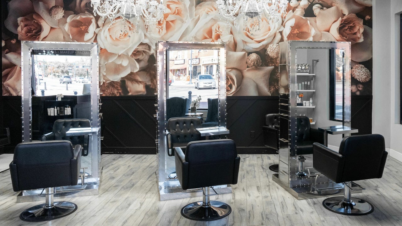 Best blow dry bars and blowout hair styling Near Me in Windsor Fresha