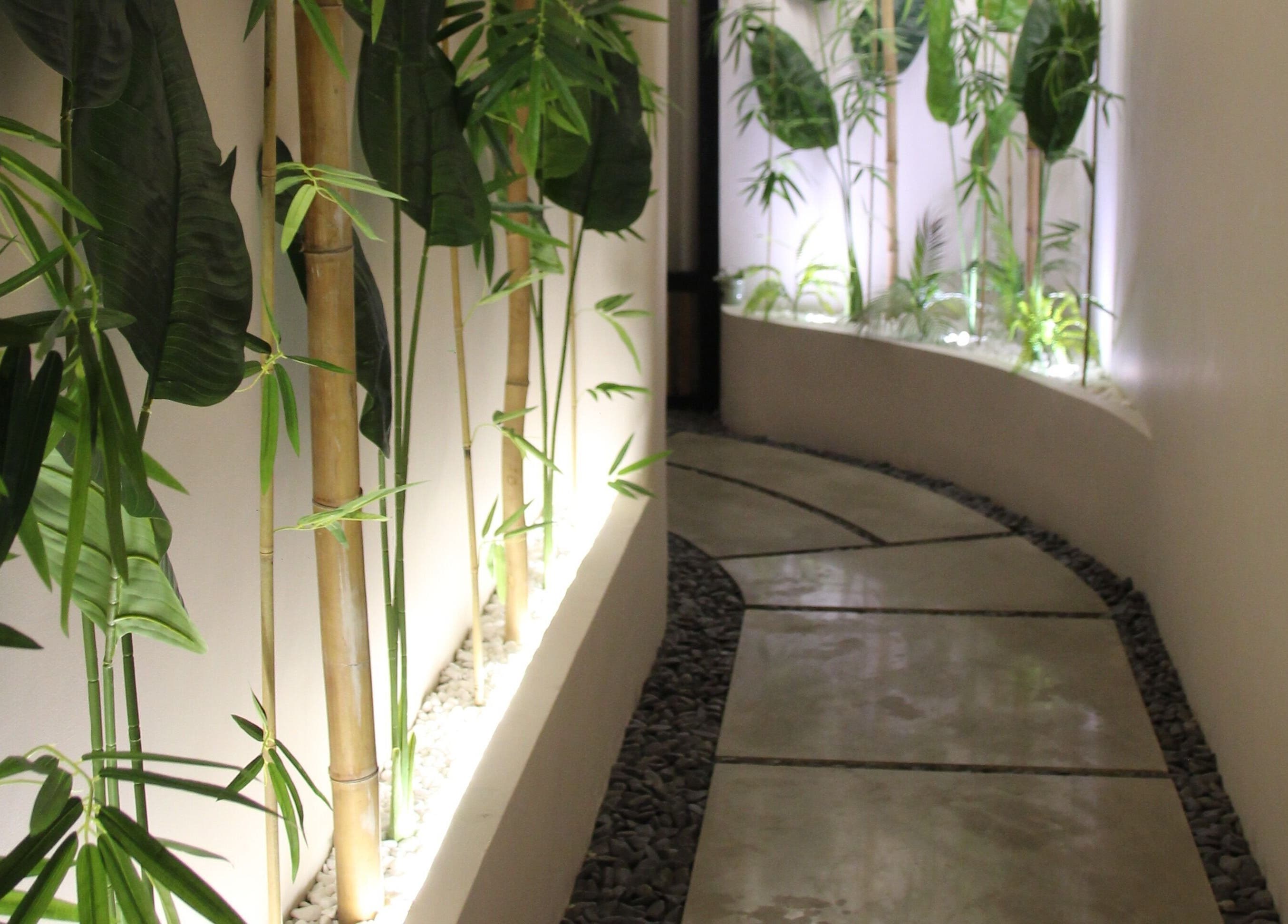 Allée en bambou à ZAHA Hammam & Spa Casablanca, Casablanca Casablanca-settat, MA.