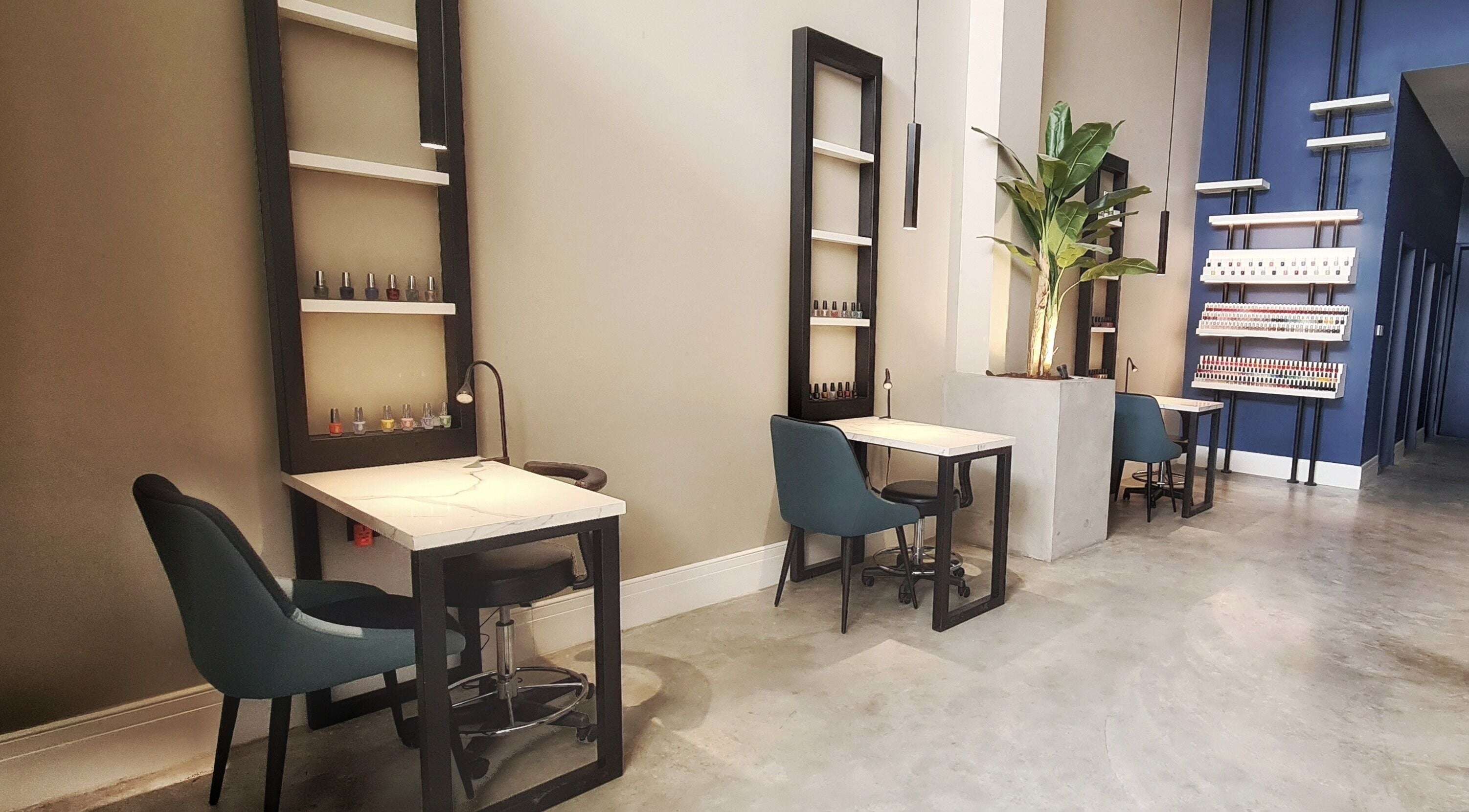 Elegant nail station at Circle Nail Bar, Riyadh, Riyadh Province, SA showcasing contemporary design.