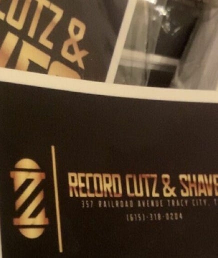 Image de Record Cutz & Shaves 2