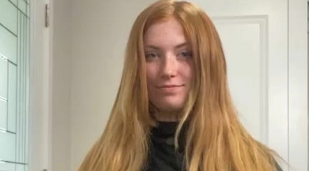 SEW Hair Extensions image 3
