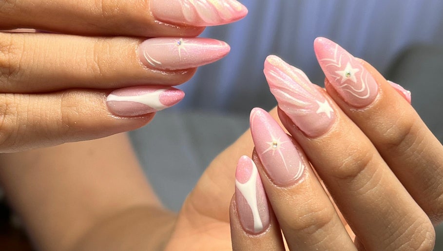 Gloss Nails image 1