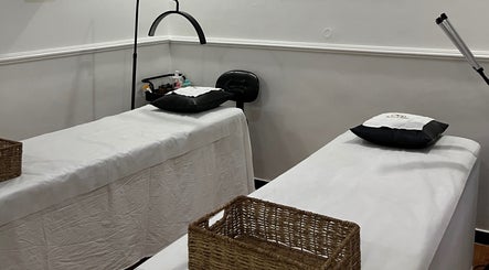 Guru’s Nest Aesthetics and Spa image 2
