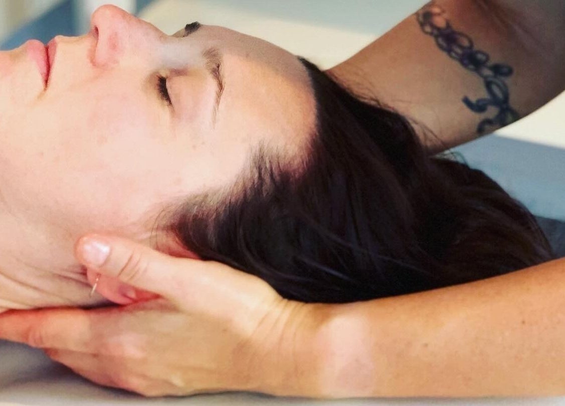 Relaxing head massage at You, Restored Day Spa & Body Contouring, Port Kennedy, Western Australia, AU.