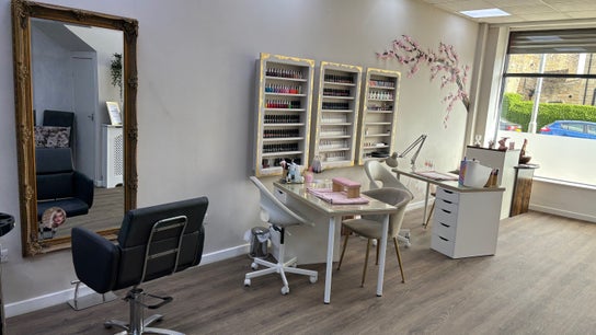 Blossom Hair & Beauty