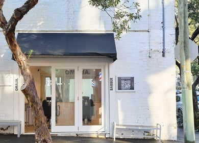 Exterior of OMALIA. SURRY HILLS, a modern barber in Surry Hills, New South Wales, AU with a stylish facade.