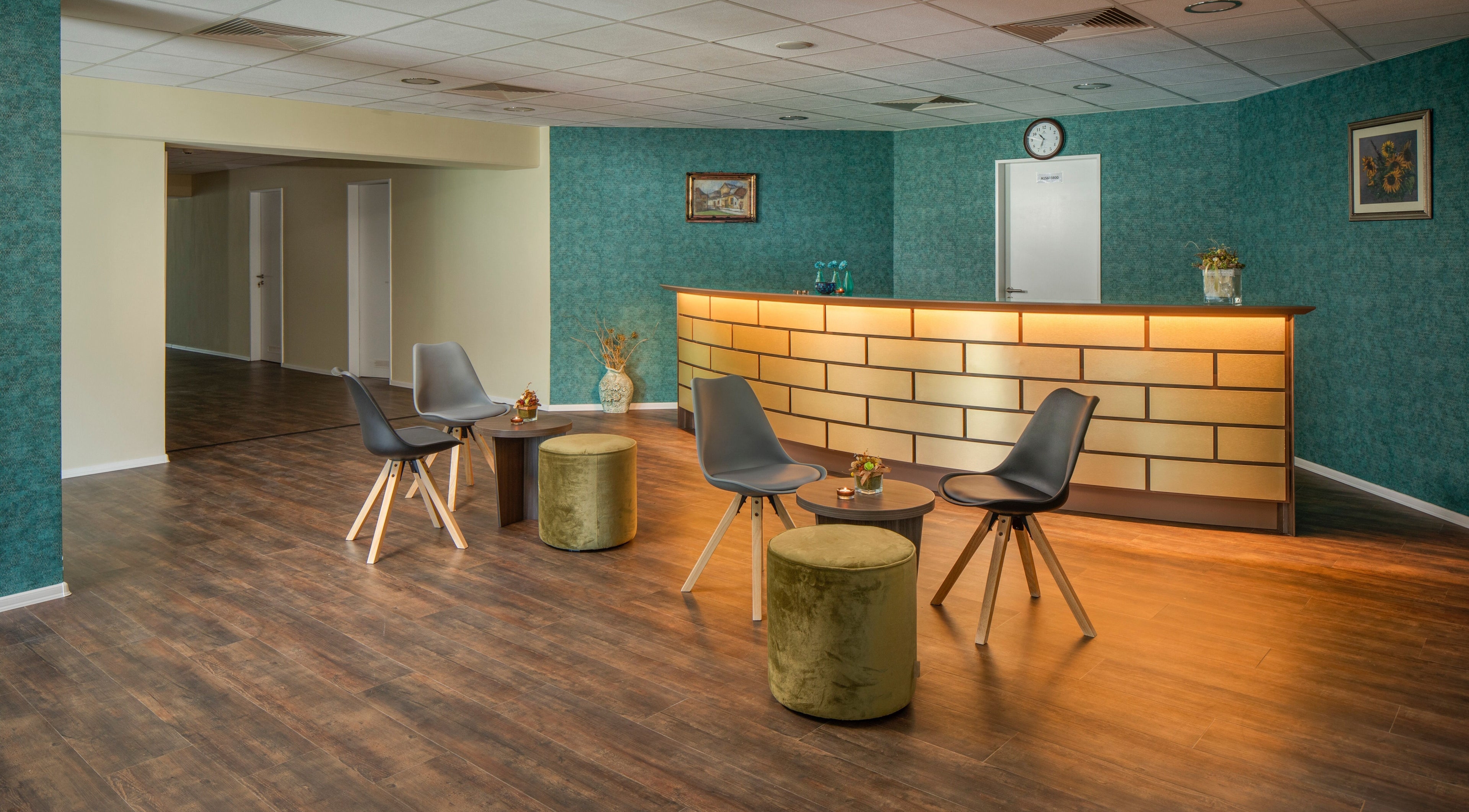 Modern recepciós terület a Kehida Termál szállodában, Kehidakustány, Zala megye, HU.