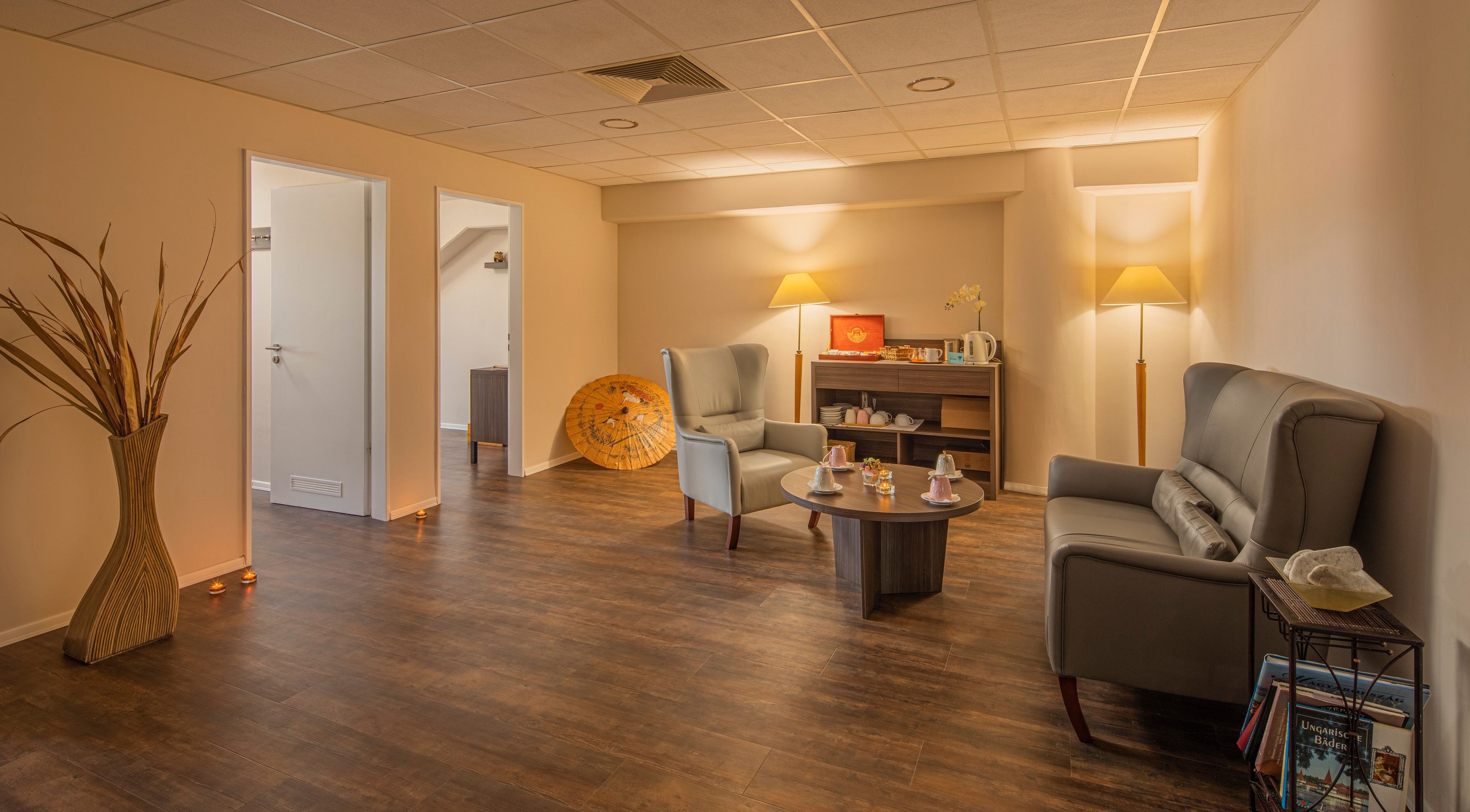 Kehida Termál pihentető belső szalonnal Kehidakustány, Zala megye, HU cím alatt.