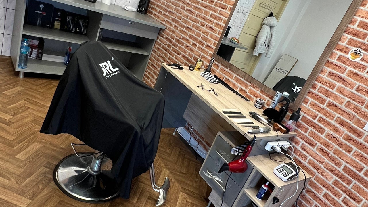 Classic Barber Shop - 1