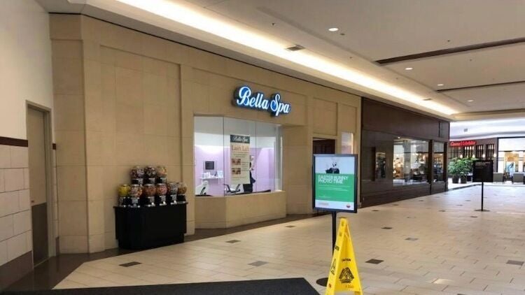 Entrance of Bella Spa Sioux Falls SD, a luxury beauty venue in Sioux Falls, South Dakota, US.