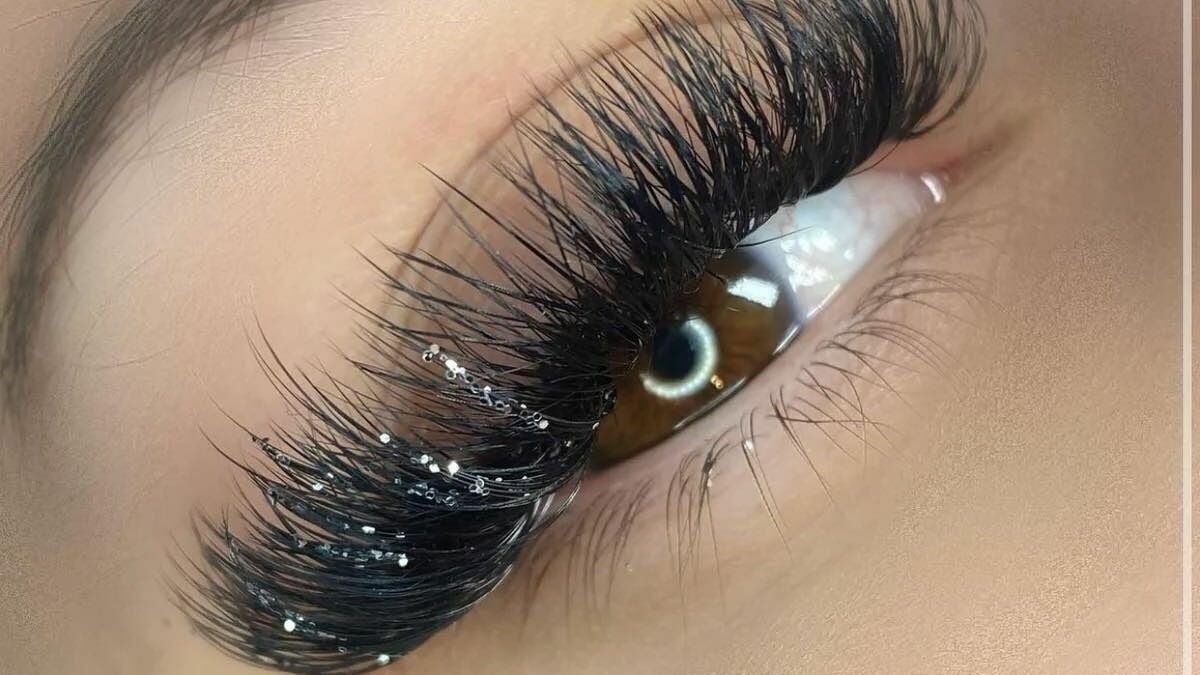 Eyelash Extensions for sale in Deux Bras, Grand Port, Mauritius, Facebook  Marketplace