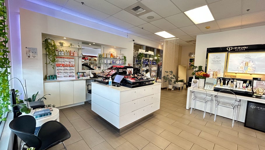 Glow Cosmetics - Spa, bilde 1