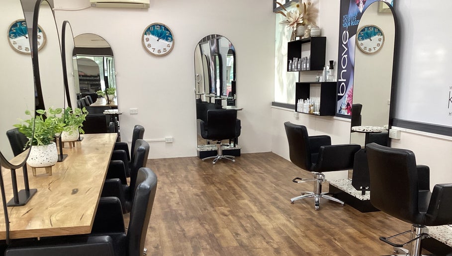 Byford's Cape & Scissors Hair and Beauty Salon image 1