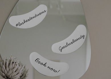 Artistic mirror at GeesLuxBeauty, Huntingdale, Western Australia featuring inspiring beauty quotes.