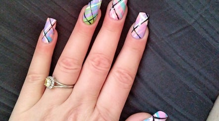 Pampered Nails by Tadeana