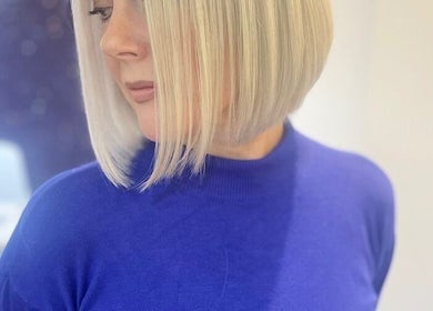 Stylish blonde bob haircut by Kerry Miller Hair in Cove Bay, Scotland, GB.
