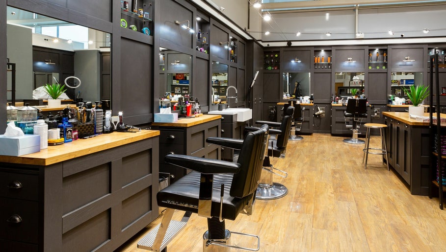 Gould Barbers Slough, bild 1