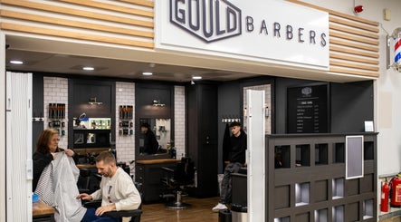 Image de Gould Barbers Gatwick (Horley) 3