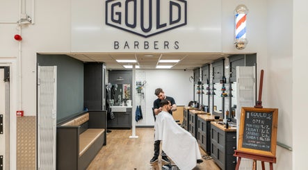 Gould Barbers Cheshunt 3paveikslėlis