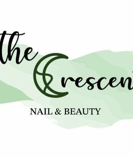 Imagen 2 de The Crescent Nail & Beauty