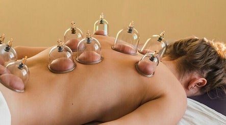 Rejuvenate Massage Therapy Bild 3