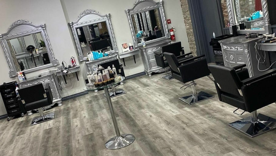 Kevin Lunn Salon and Spa image 1