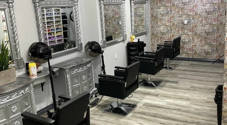 Kevin Lunn Salon and Spa image 3