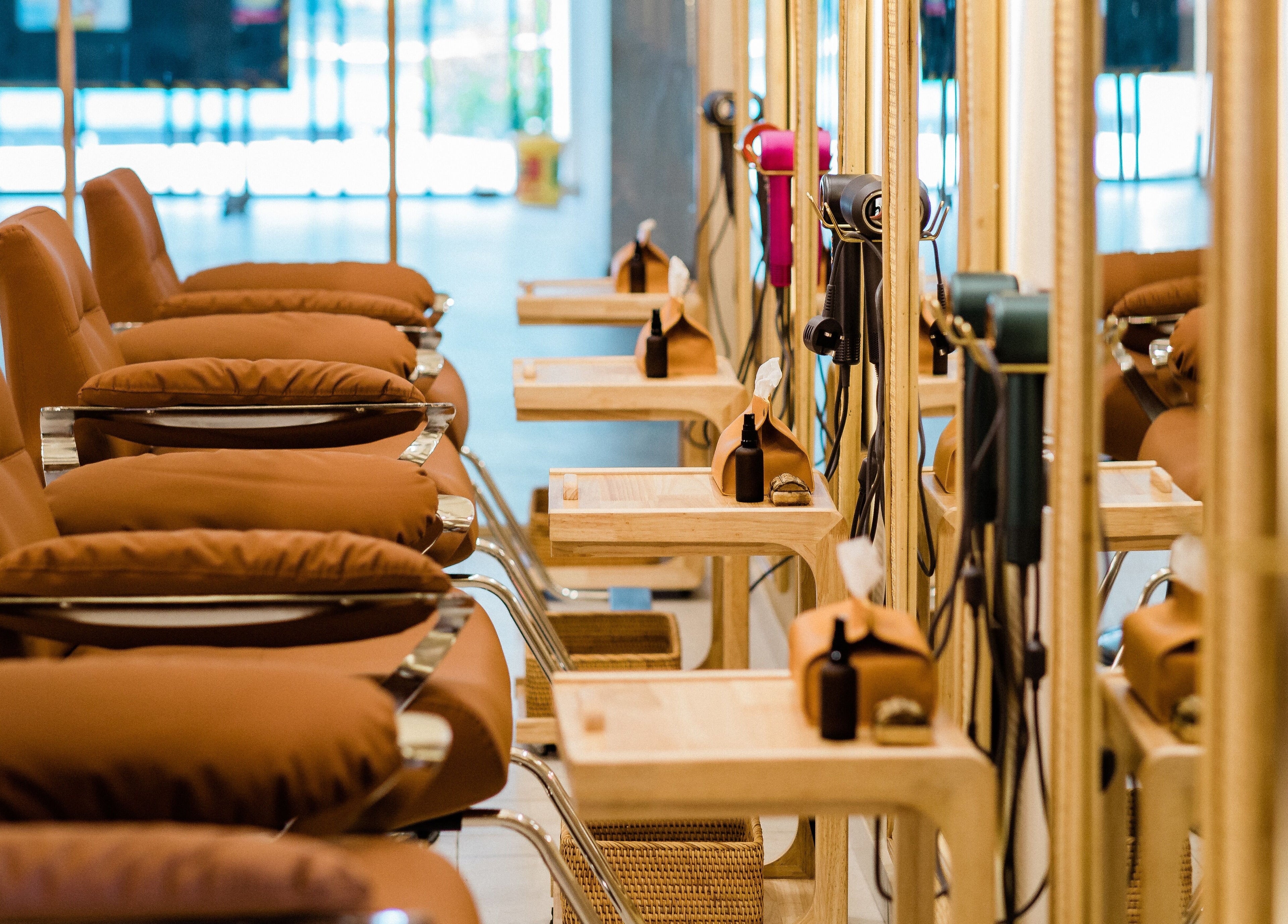 Chic salon seating at Maldon Salon in Kuala Lumpur, Wilayah Persekutuan Kuala Lumpur, MY, offering a relaxing experience.
