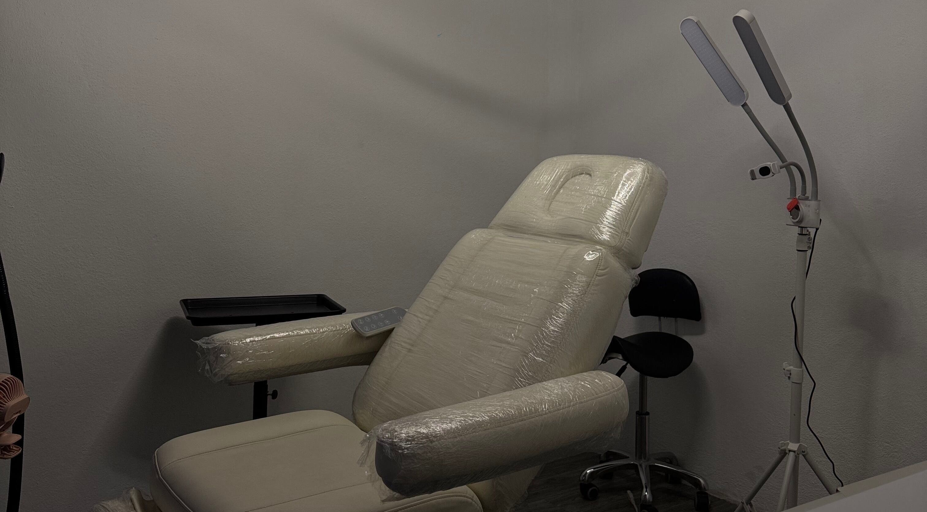 Silla de tratamiento en Glamour Beauty Lab & Spa, Valle de Bravo, Estado de México, MX.