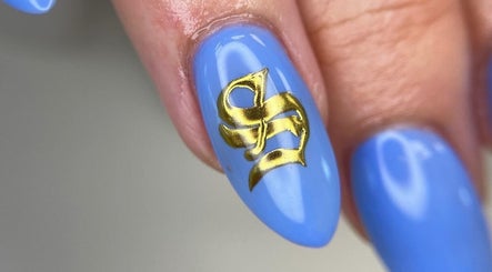 Gloss Nails image 2
