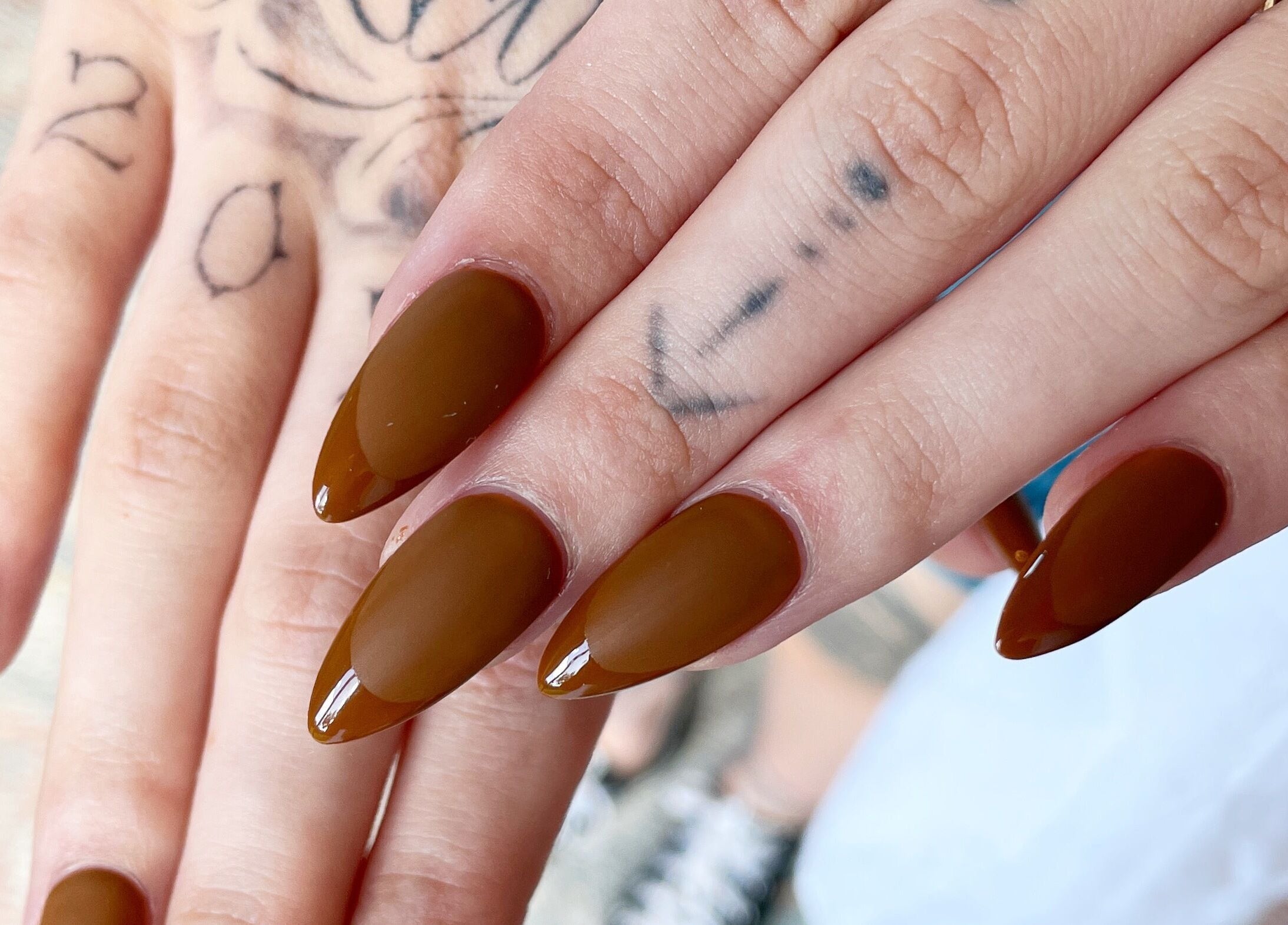 Stylish brown nails at Gloss Salon in Mangawhai, Northland, NZ. Perfectly manicured and polished.