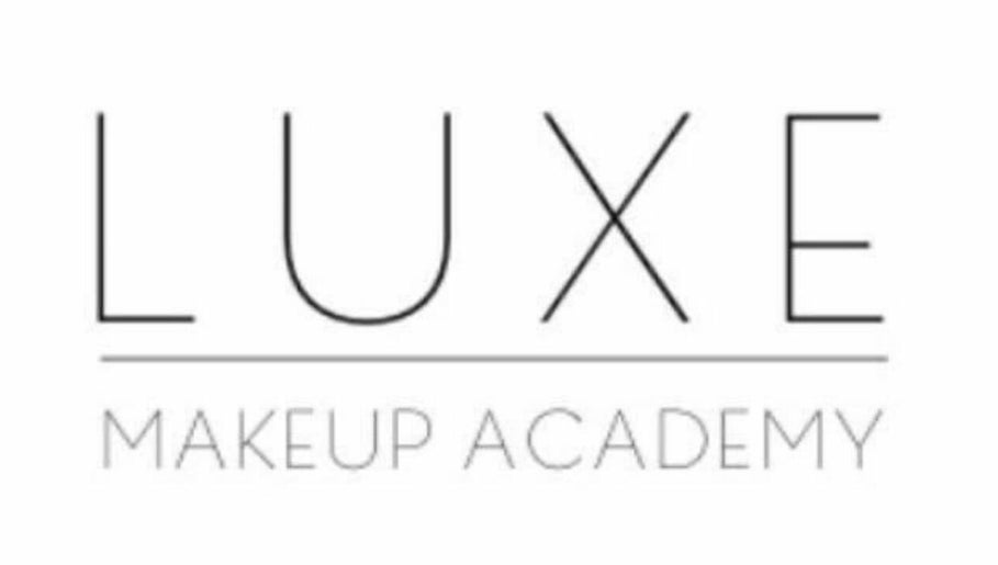Luxe Makeup Academy изображение 1